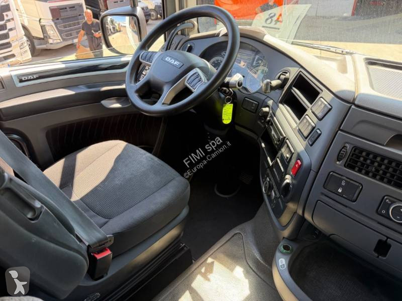 Trattore Stradale DAF