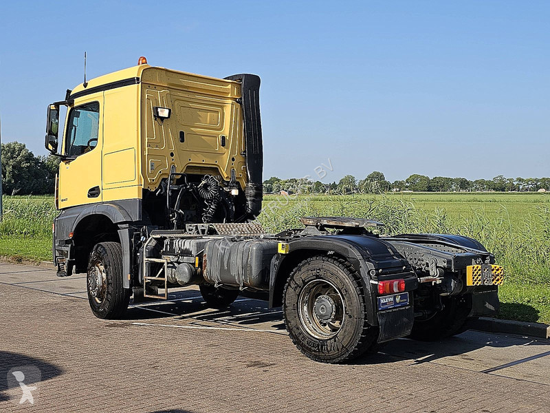 جرار Mercedes AROCS 2043 AS steel suspension