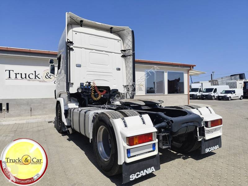 جرار Scania
