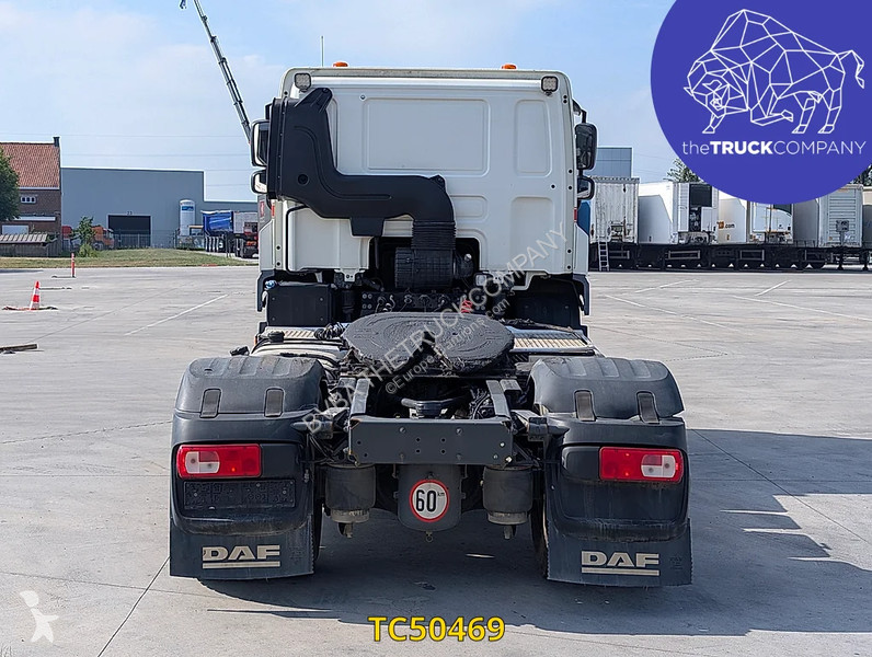جرار DAF 440