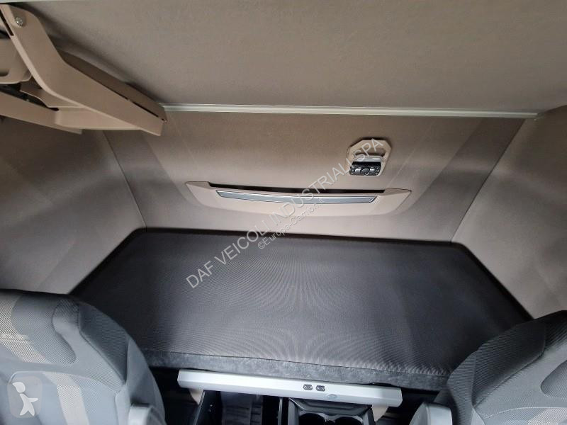 جرار DAF XG  FT 4X2