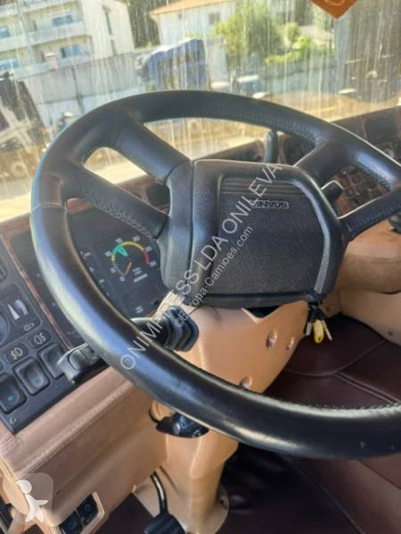جرار Scania