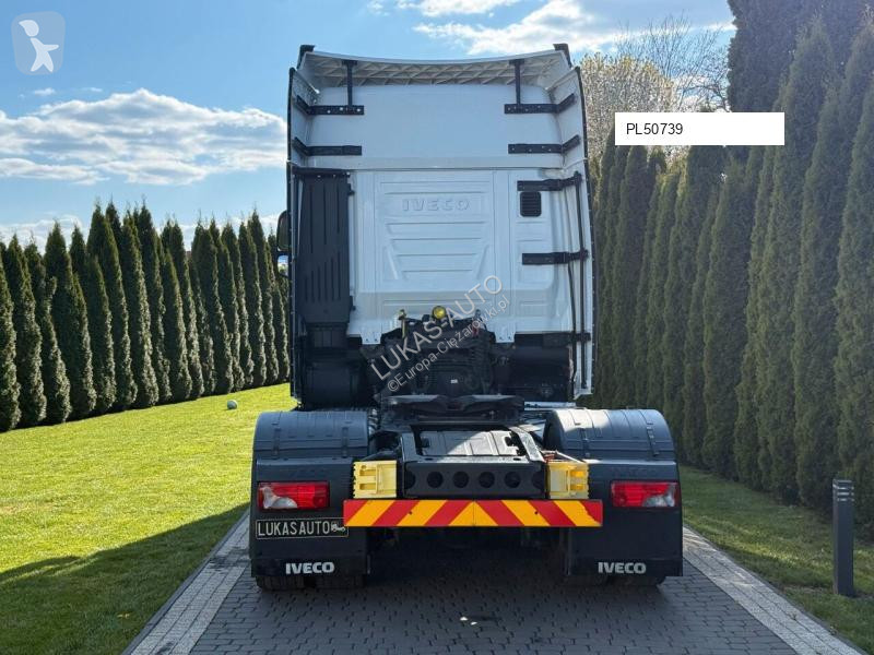جرار Iveco 530 RETARDER TWO FRIGDE