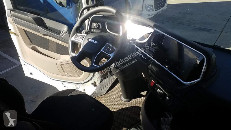 Tratores DAF XG  FT 4X2