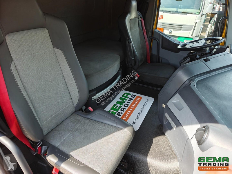 جرار Renault T 430 4x2 SleeperCab Euro 6B -...