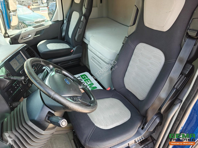جرار Ford 500 4x2 Sleeper Cab Euro 6D - Double...