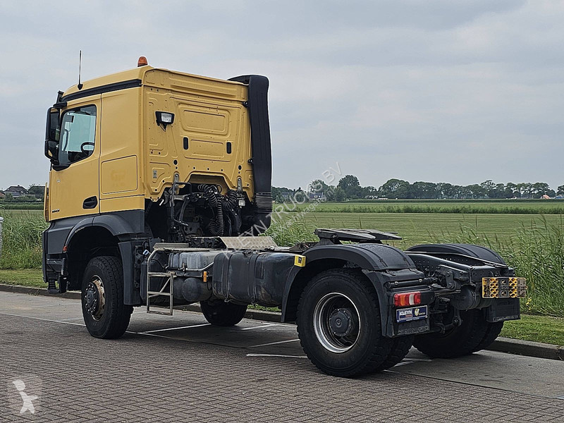 جرار Mercedes AROCS 2043 AS steel suspension
