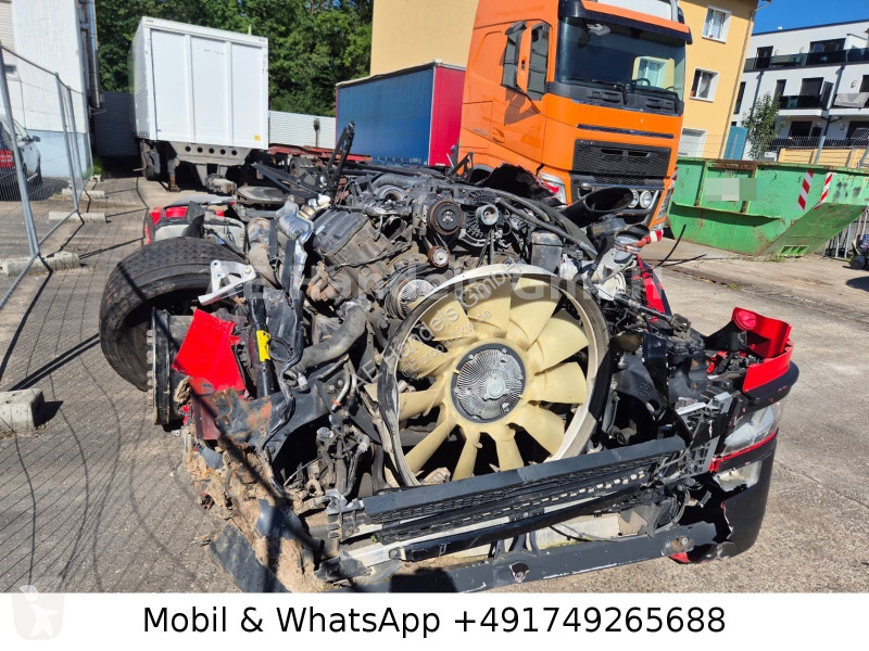 جرار Scania S590 Highine...