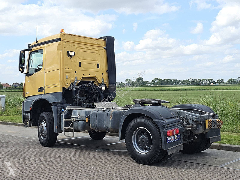 جرار Mercedes AROCS 2043 AS 4X4 ALLRAD