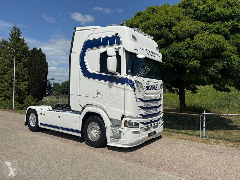 جرار Scania 520 full-air retarder