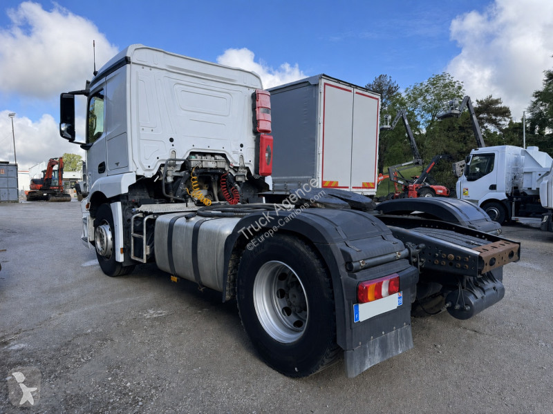 Tracteur Mercedes  N30MCDTRUM6C873