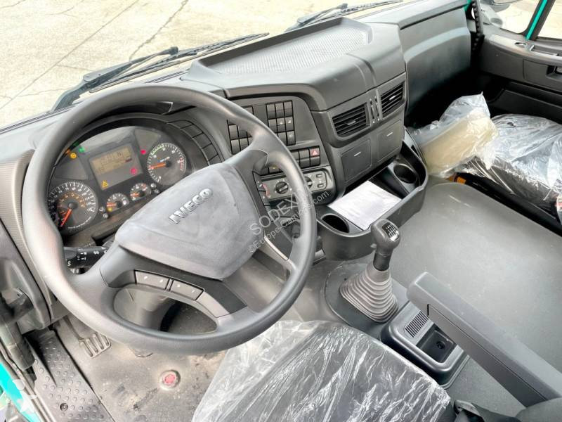 جرار Iveco