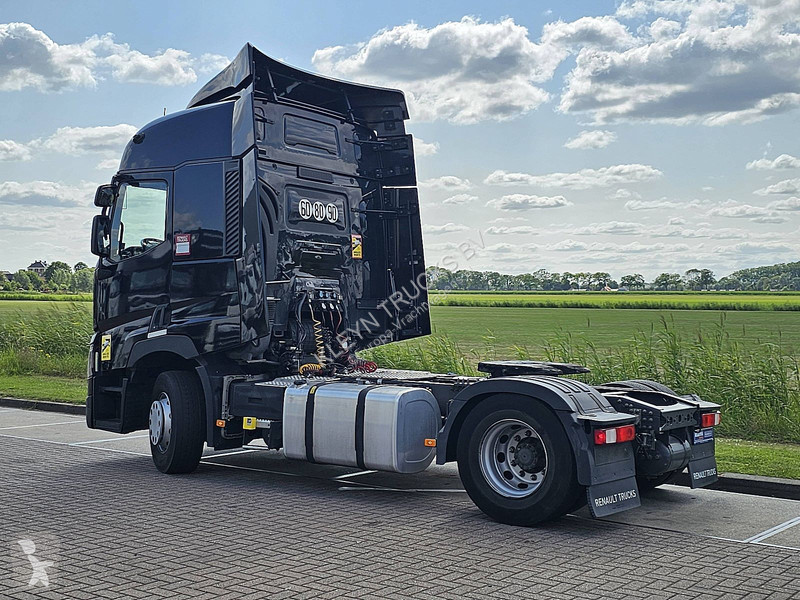 Trekker Renault T 460