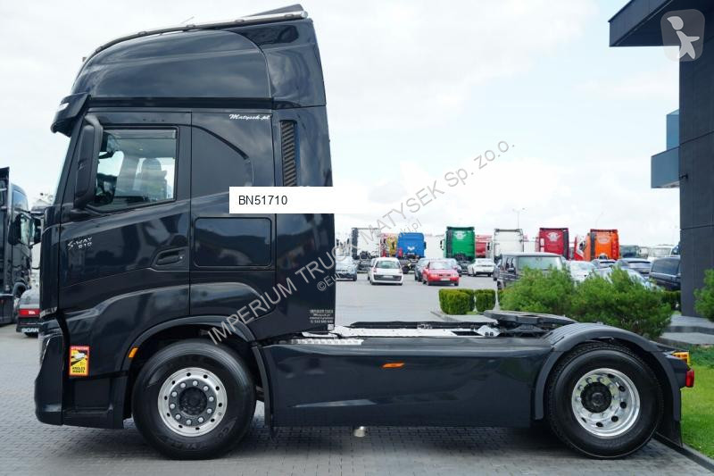 Влекач Iveco 510
