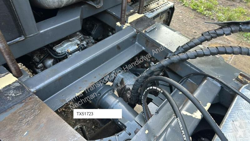 Cabeza tractora Mercedes 3351