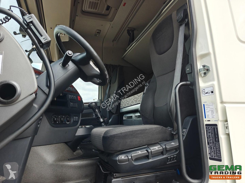 جرار DAF FTG 6x2/4 Space Cab Euro 6A - Manual...