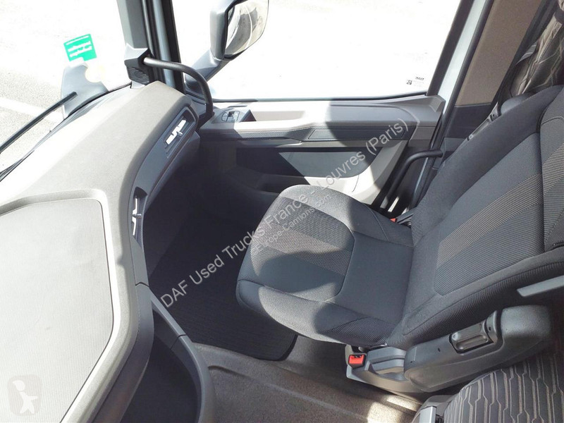 Tracteur DAF XFn  FT 4X2