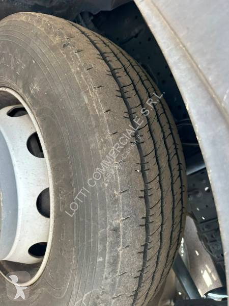 جرار Iveco