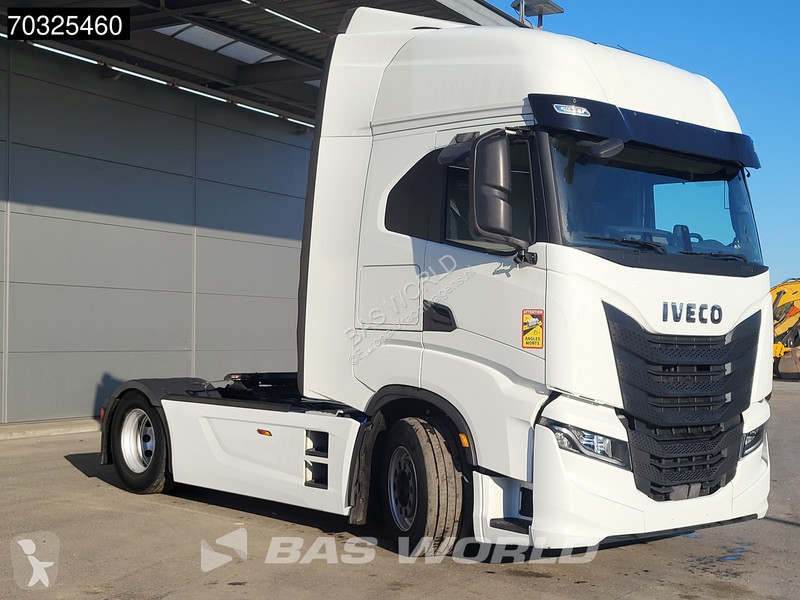 جرار Iveco S-Way 510 4X2 2x Tanks ACC Navi