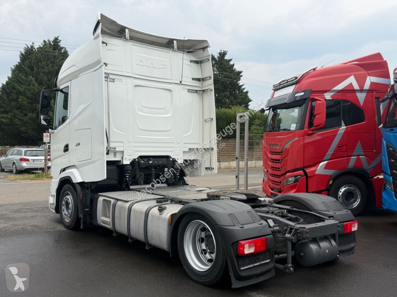 جرار DAF 530 FT Lowdeck/Mega Intarder