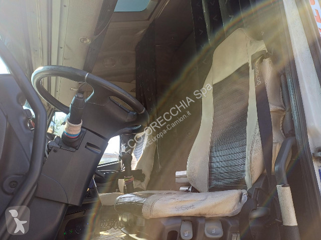 جرار Iveco STRALIS AS440S50T/P