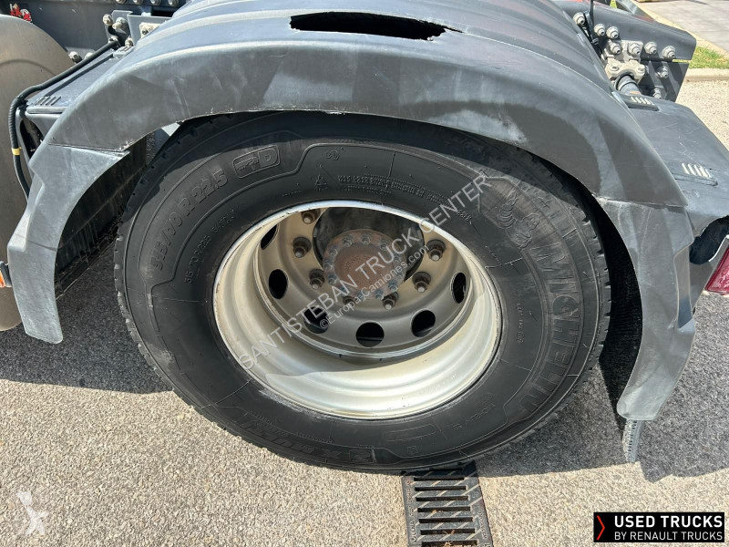 جرار Renault
