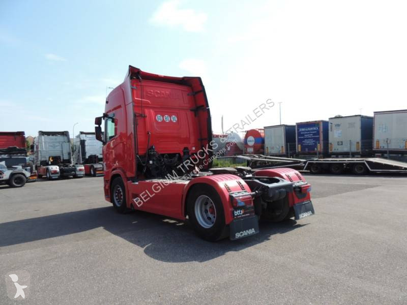 جرار Scania