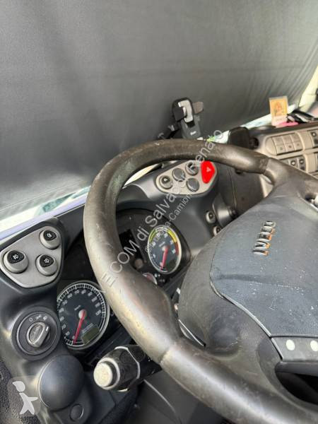 جرار Iveco