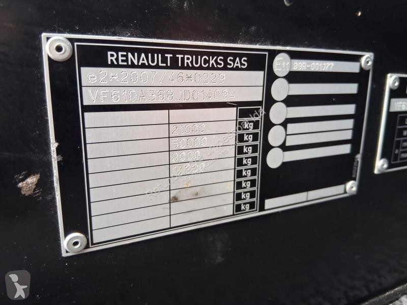 جرار Renault 480