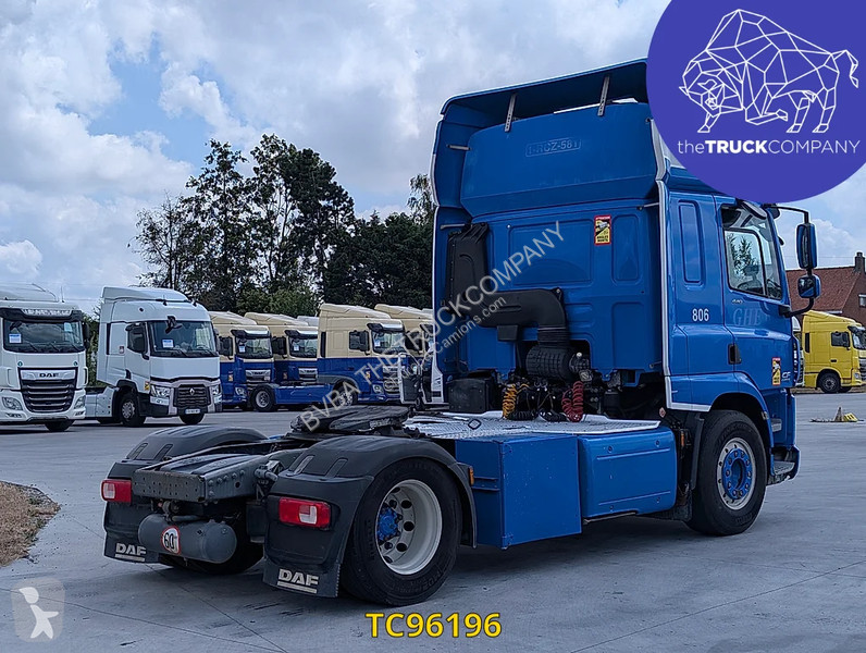 جرار DAF 440