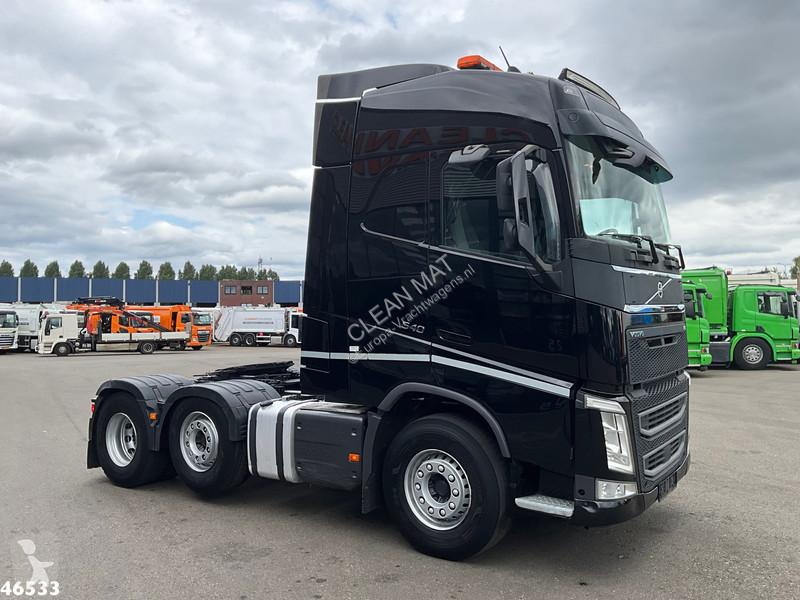 جرار Volvo 6x2 VEB+