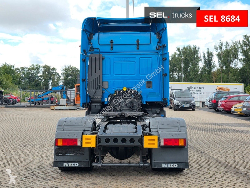Iveco 400 / Intarder tractor unit