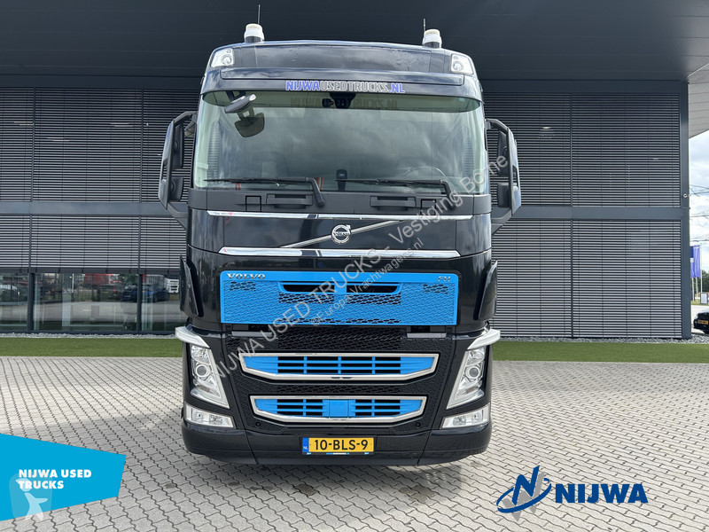 جرار Volvo 500 4x2 VDS + No TC