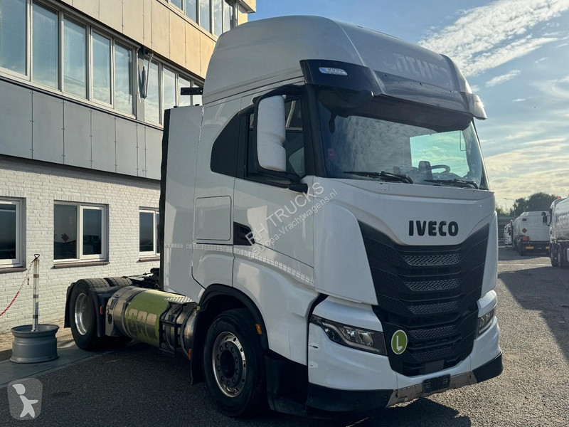 جرار Iveco 460 4X2 EURO 6 + INTARDER + ALCOA