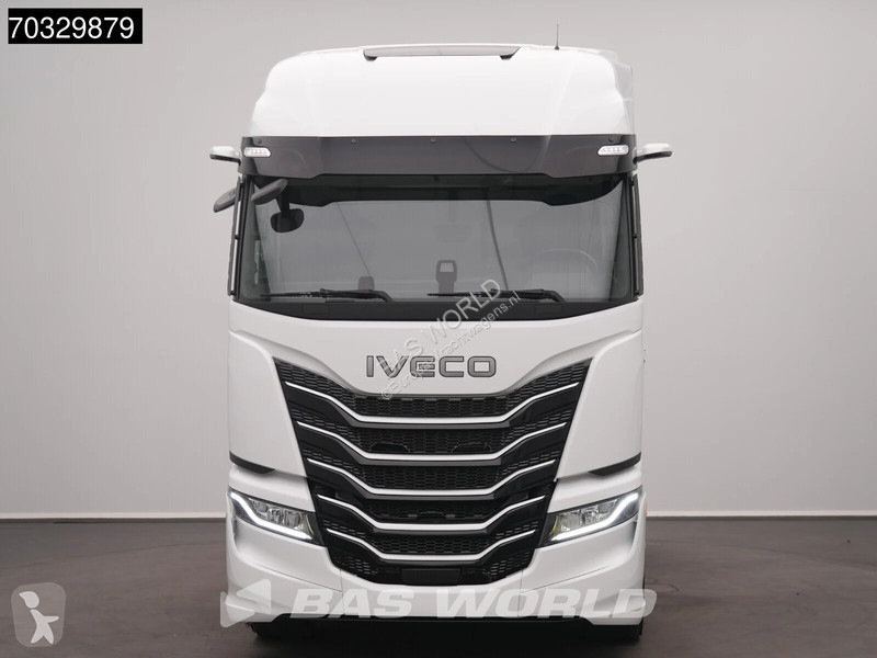 جرار Iveco S-Way 500 4X2 NEW! HPEB Parking...
