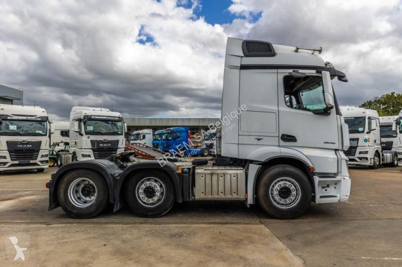 Cabeza tractora Mercedes 2646 LS + HYDR