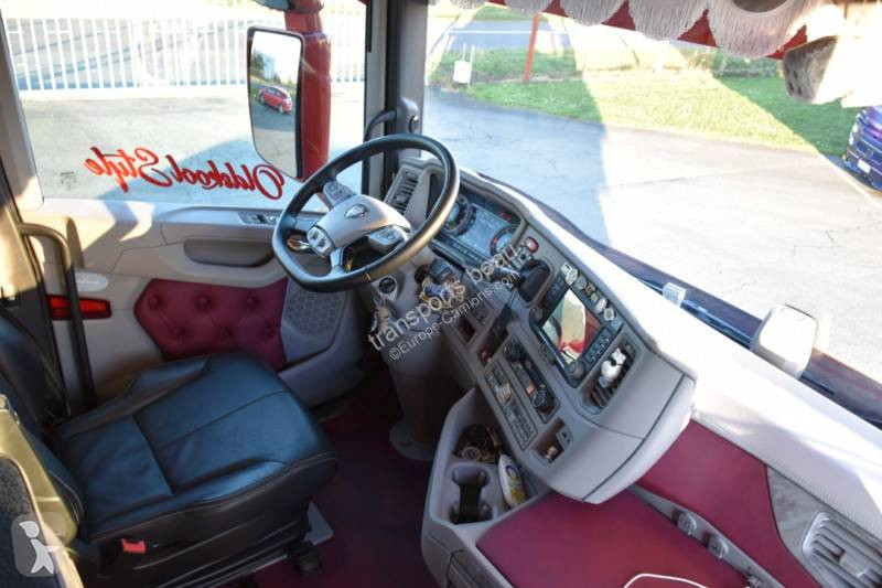 جرار Scania