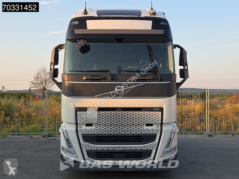 جرار Volvo FH 460 4X2 Globe Mega XL 2x Tanks...