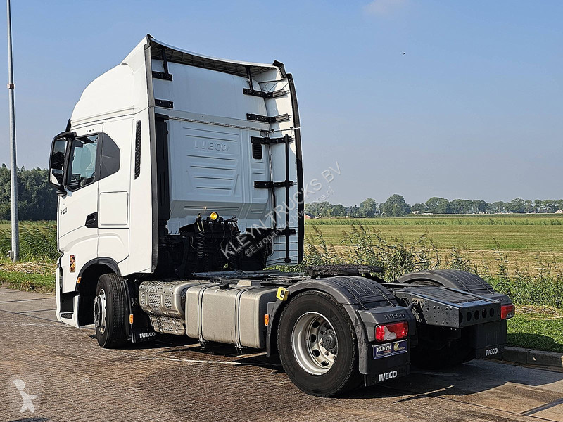 جرار Iveco AS440S49 490 13L 2X TANK