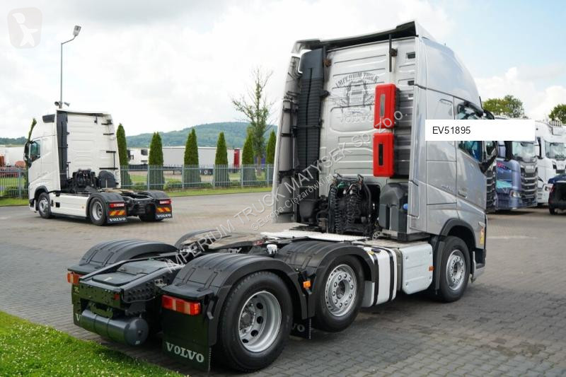 Влекач Volvo FH 500