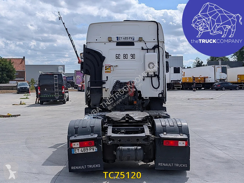 جرار Renault T 480
