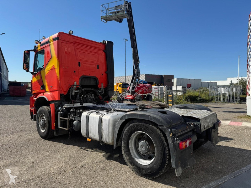 جرار Mercedes 2143 4X4 EURO 6 + TIPPER HYDRAULICS