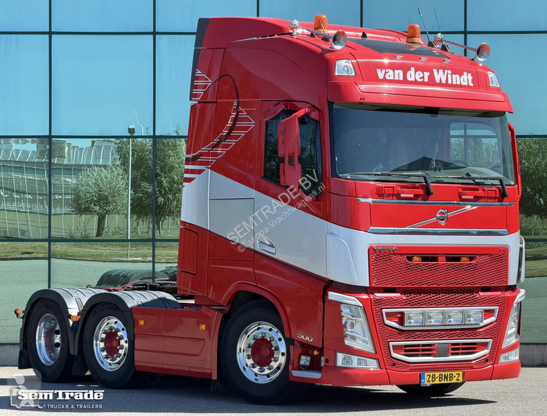 جرار Volvo 13500 FULL AIR 6x2 TWINSTEER I-PARK...