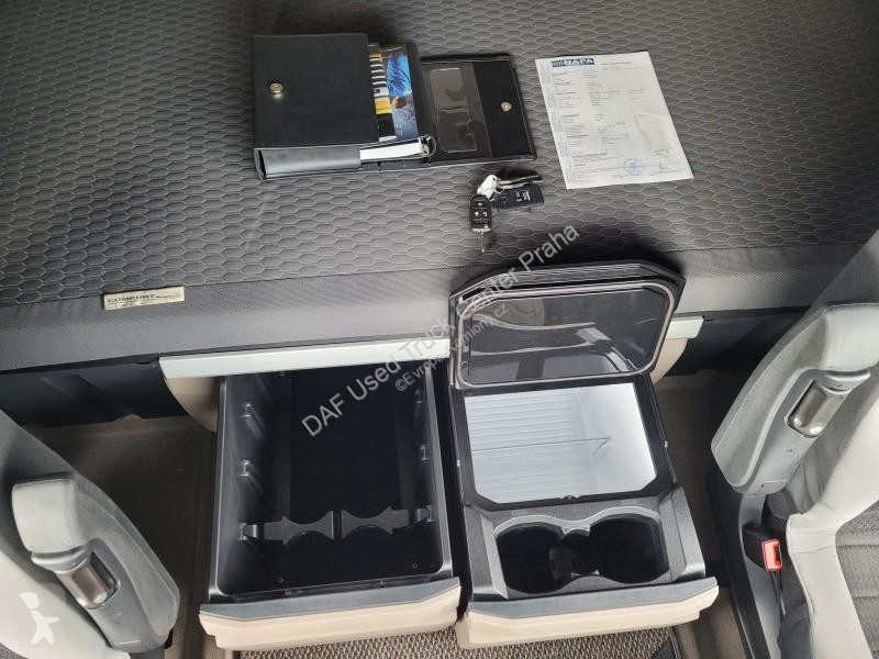 Tahač DAF XG  FT 4X2