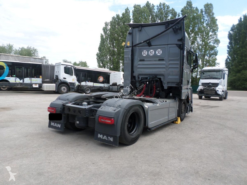 Tracteur MAN 18.510