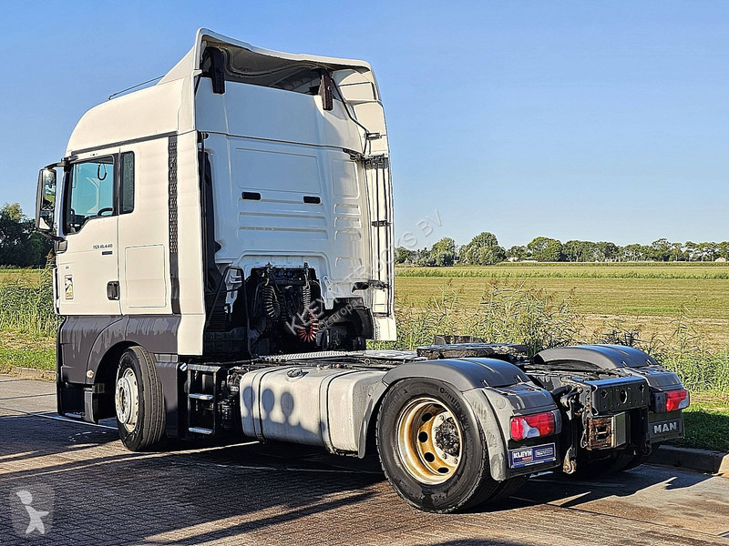 Cap tractor MAN 18.440