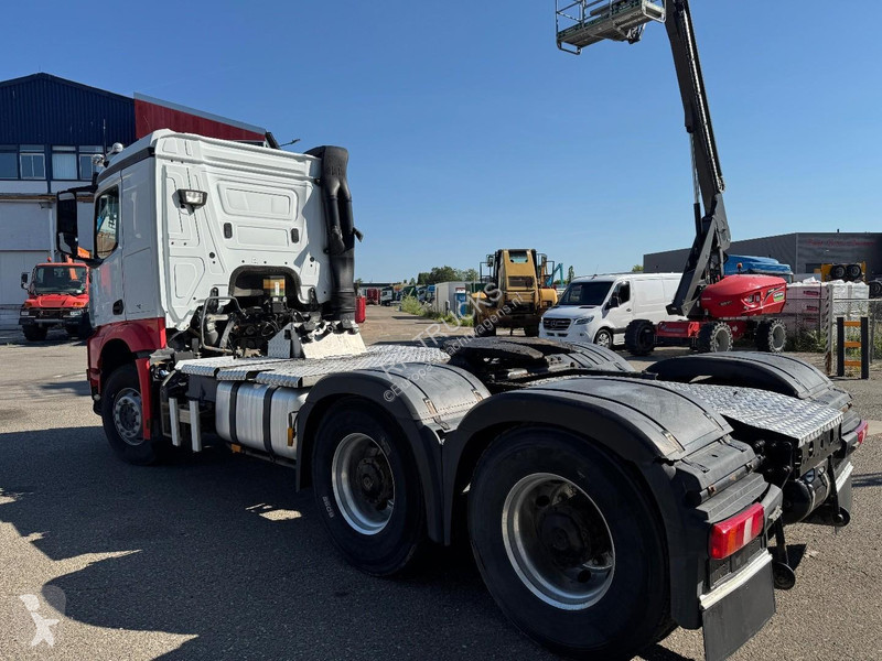 جرار Mercedes 3351 6X4 EURO 6