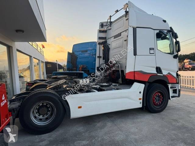 جرار Renault