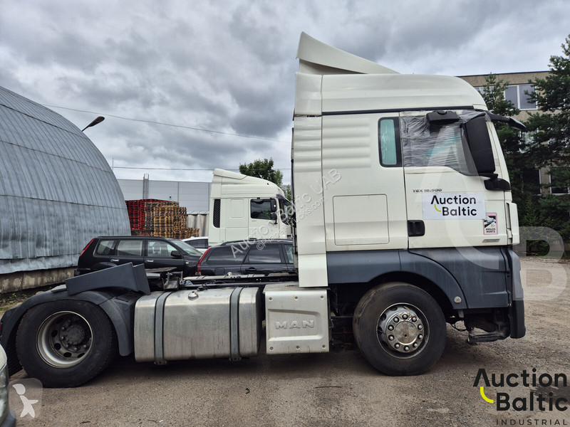 Traktor MAN 18.500 BLS