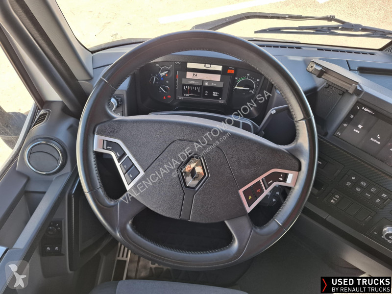 جرار Renault